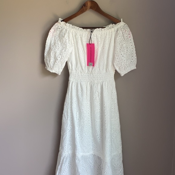 Betsey Johnson Dresses & Skirts - NWT BETSEY JOHNSON White Puff Sleeve Off the Shoulder Eyelet MIDI Dress XS